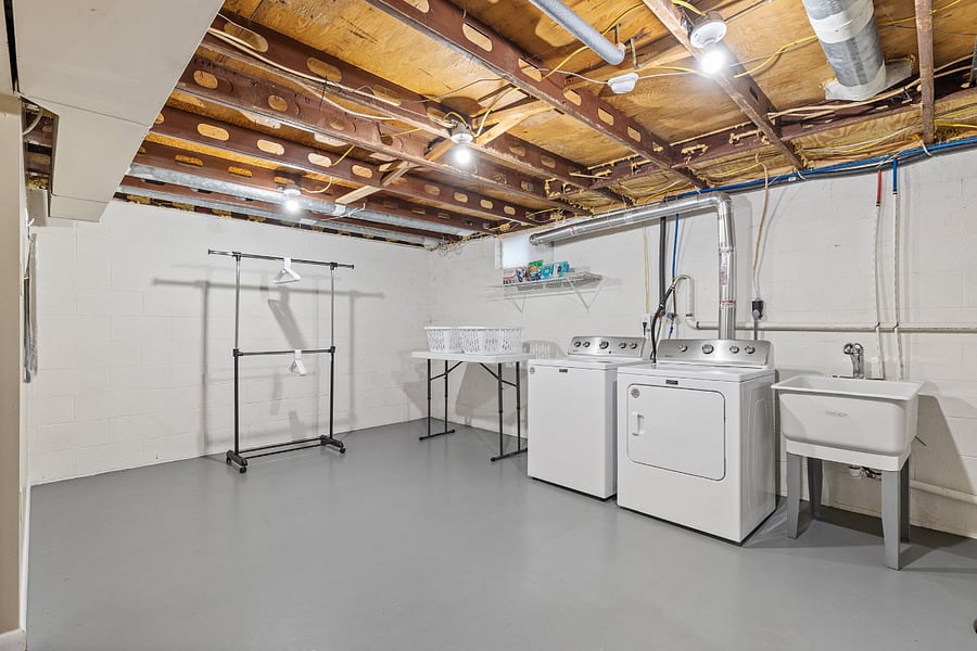 In-Unit Laundry