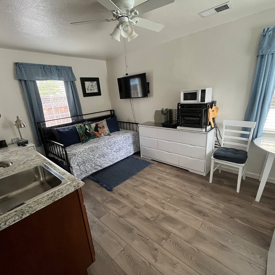 Furnished Finder property 1026776_1 photo 12
