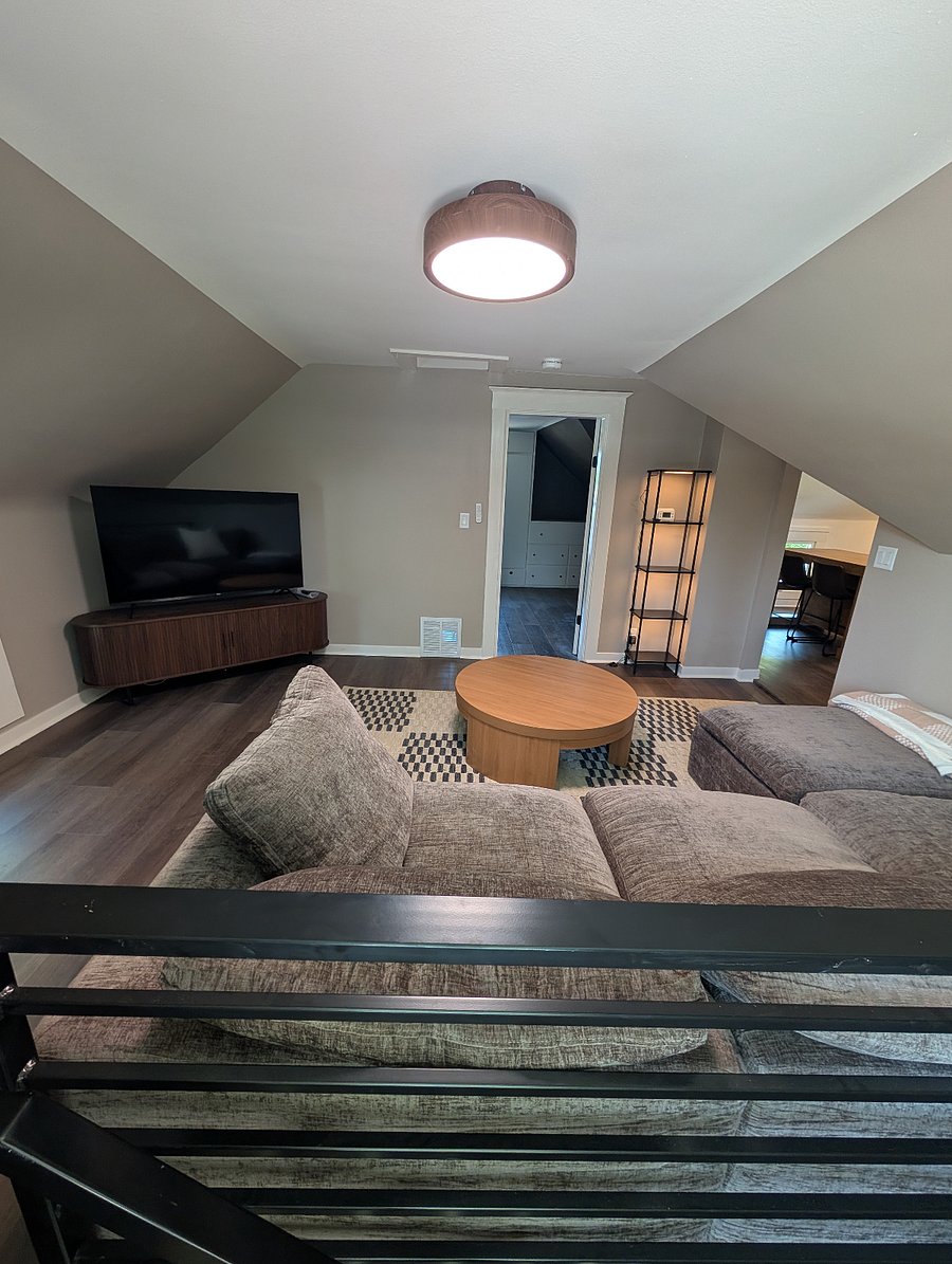 Furnished Finder property 1026786_1 photo 3