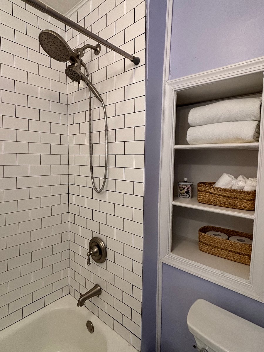 Furnished Finder property 1026826_1 photo 12
