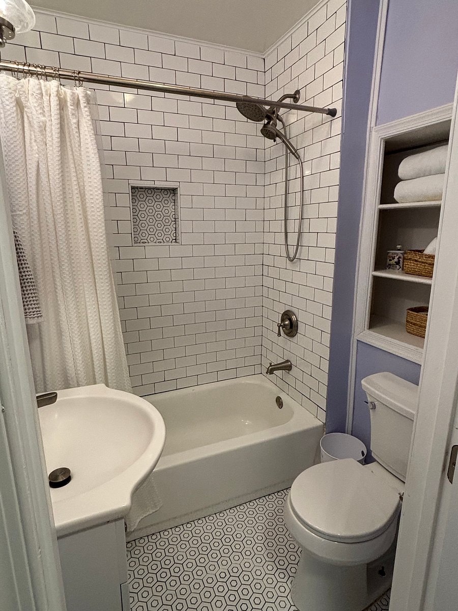 Furnished Finder property 1026826_1 photo 11