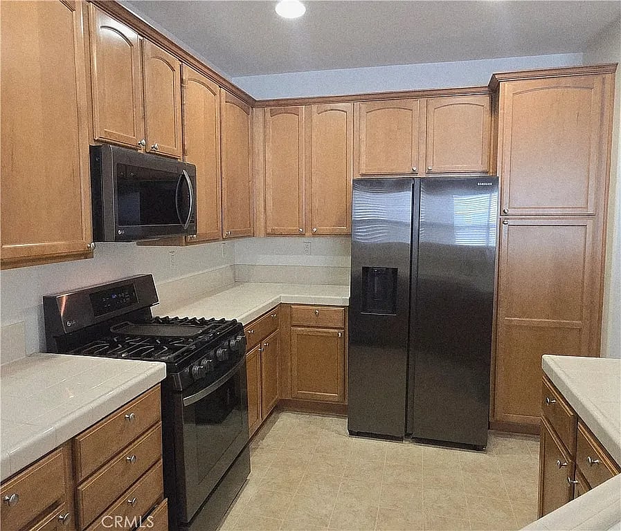 Furnished Finder property 1026838_1 photo 13