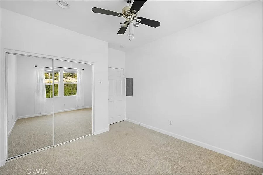 Furnished Finder property 1026838_1 photo 17