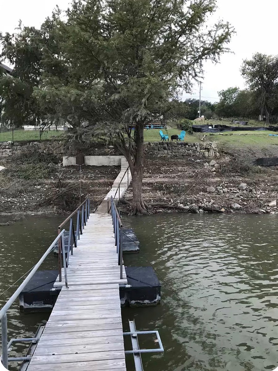 Stairs to dock