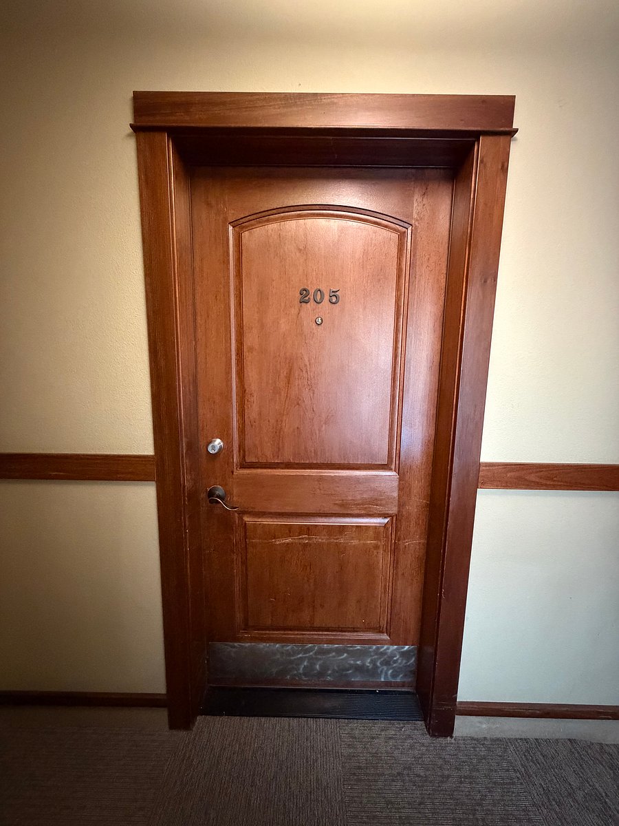 Furnished Finder property 1026849_1 photo 17