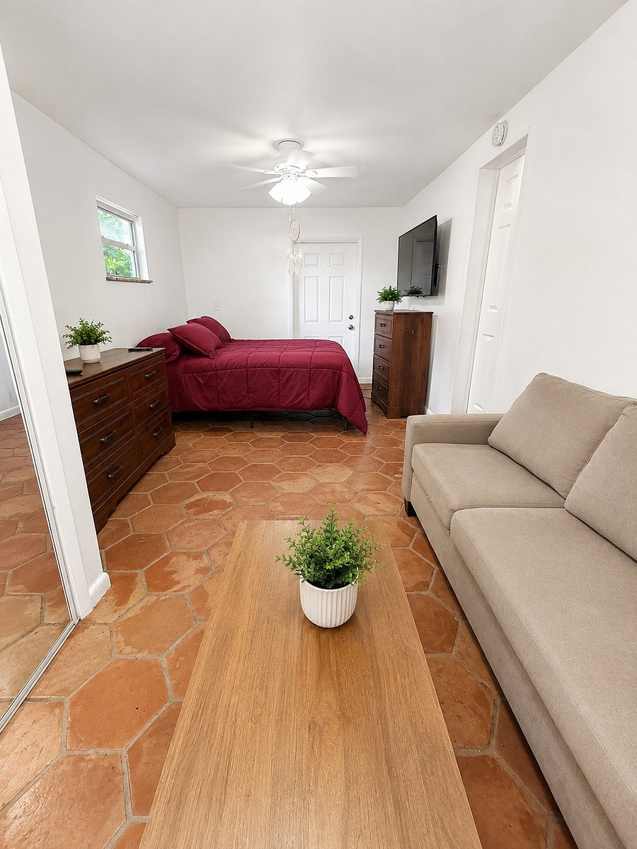 Furnished Finder property 1026852_1 photo 3