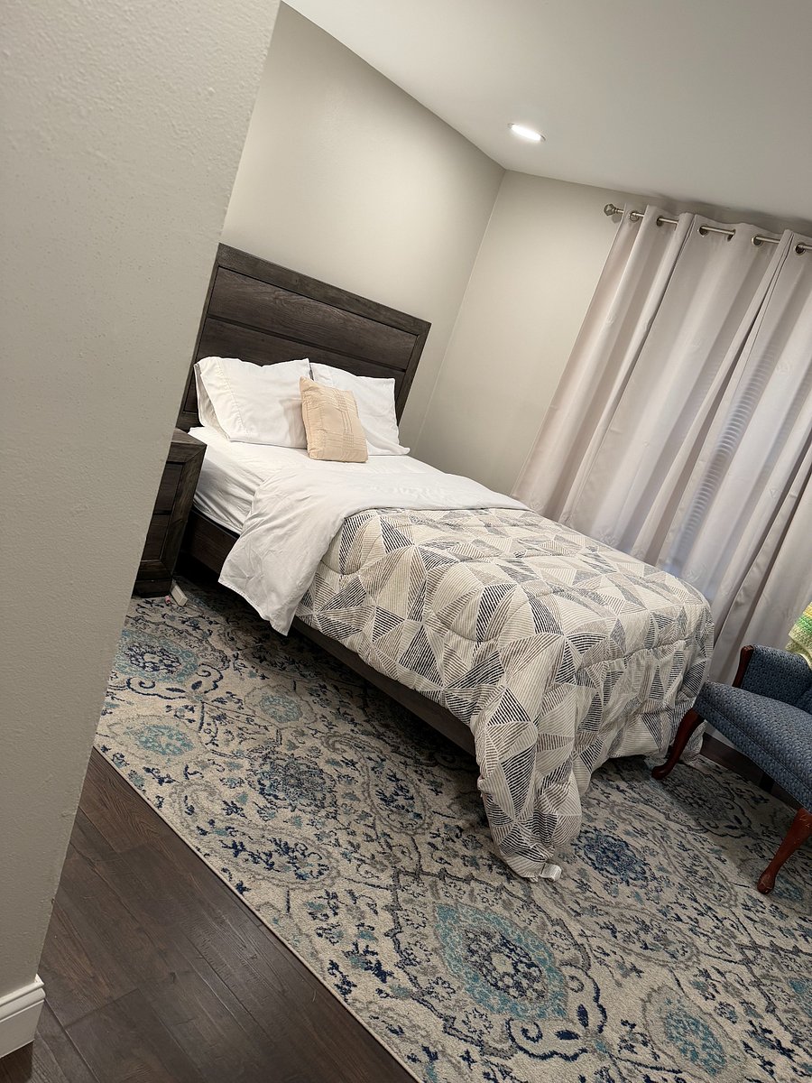 Furnished Finder property 1026920_1 photo 6