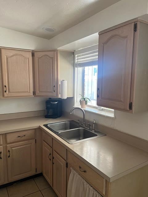 Furnished Finder property 1026931_1 photo 6