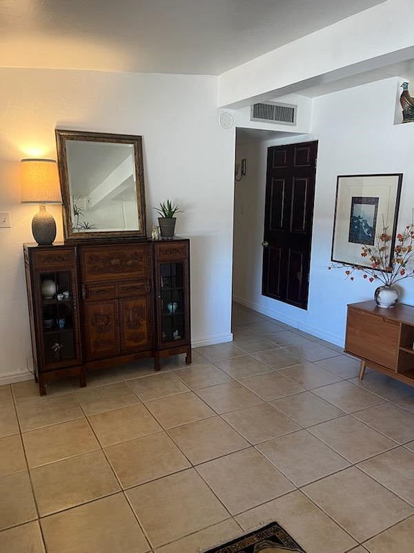 Furnished Finder property 1026931_1 photo 5