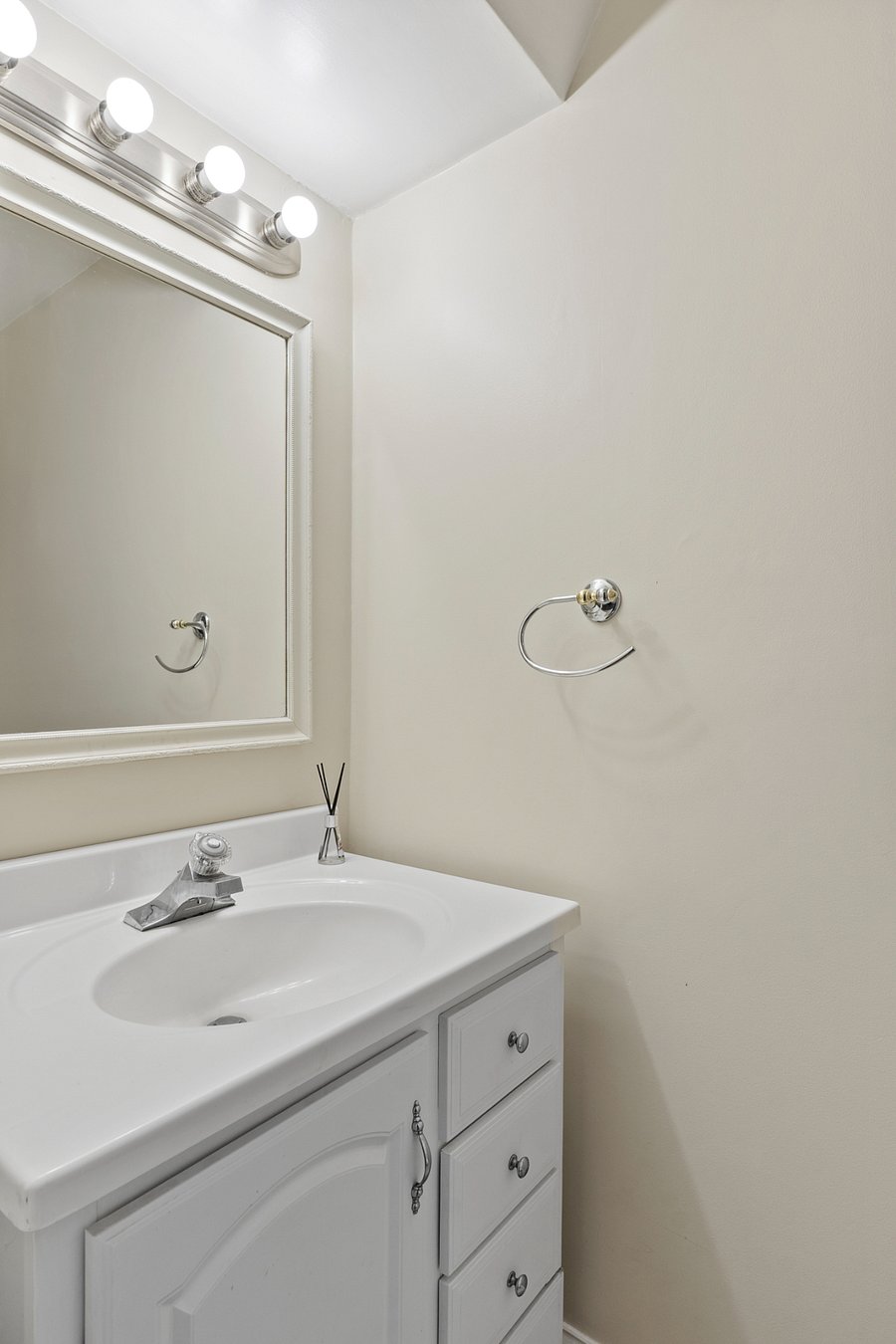 Furnished Finder property 1026966_1 photo 6