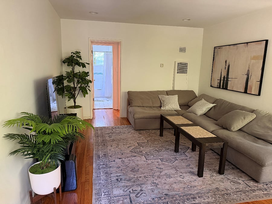 Furnished Finder property 1026980_1 photo 2