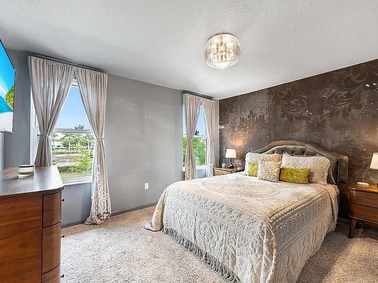 Furnished Finder property 1026981_1 photo 18