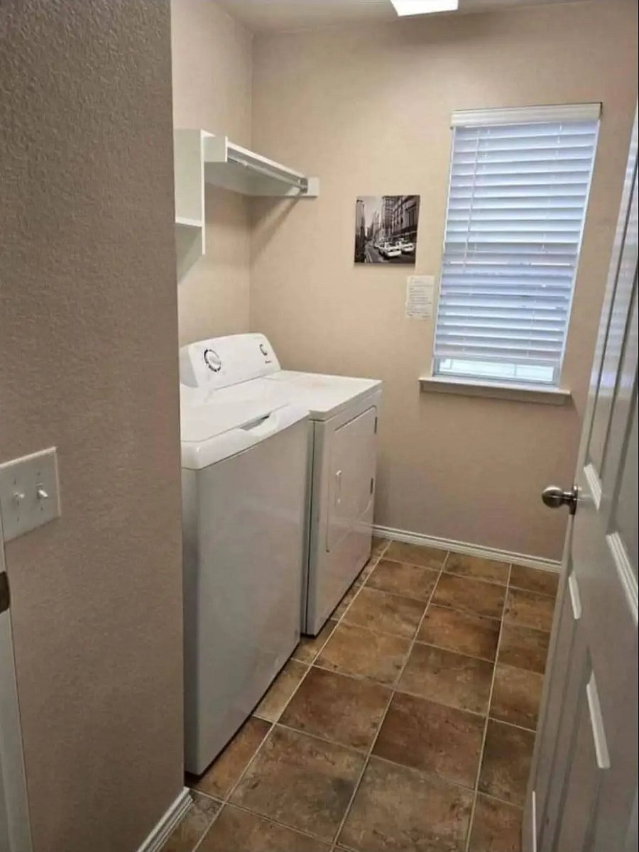 Furnished Finder property 1026991_1 photo 4