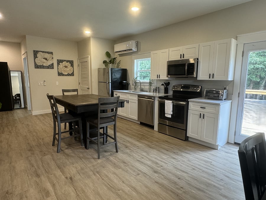 Furnished Finder property 1026995_1 photo 2