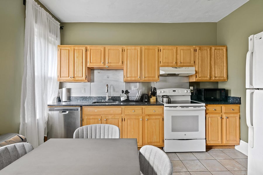 Furnished Finder property 1027067_1 photo 3