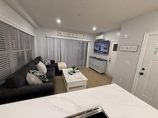 Furnished Finder property 1027091_1 photo 3