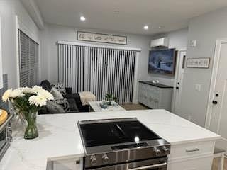 Furnished Finder property 1027091_1 photo 4