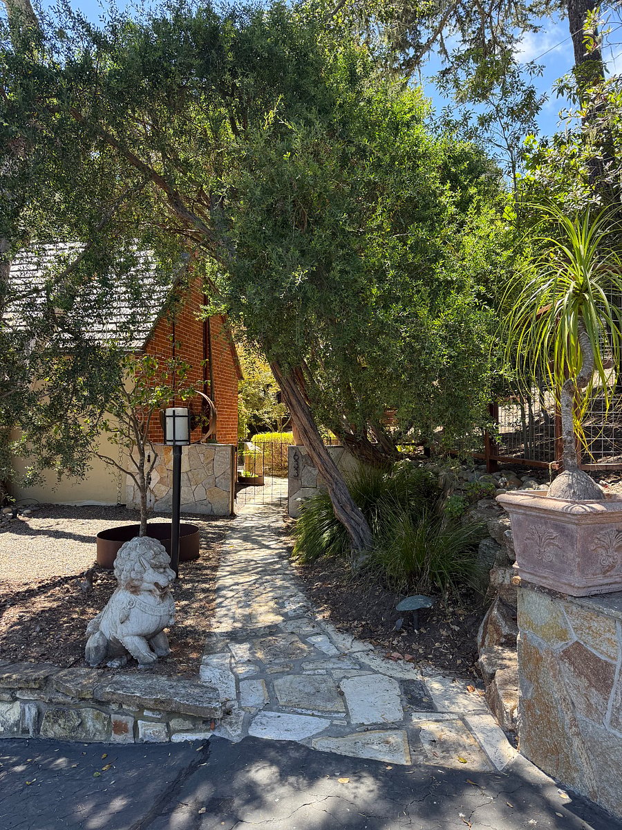 Furnished Finder property 1027101_1 photo 17
