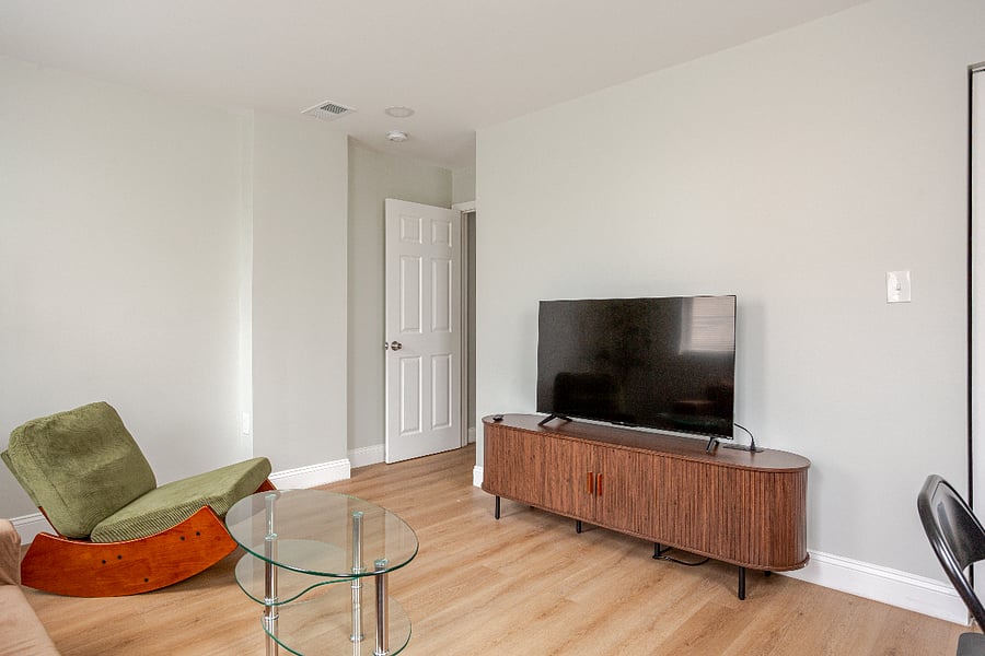 Furnished Finder property 1027105_1 photo 7