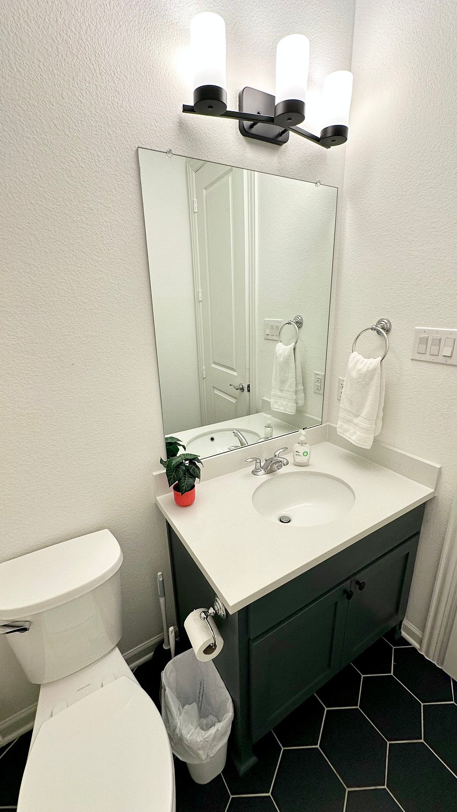 Furnished Finder property 1027107_1 photo 18