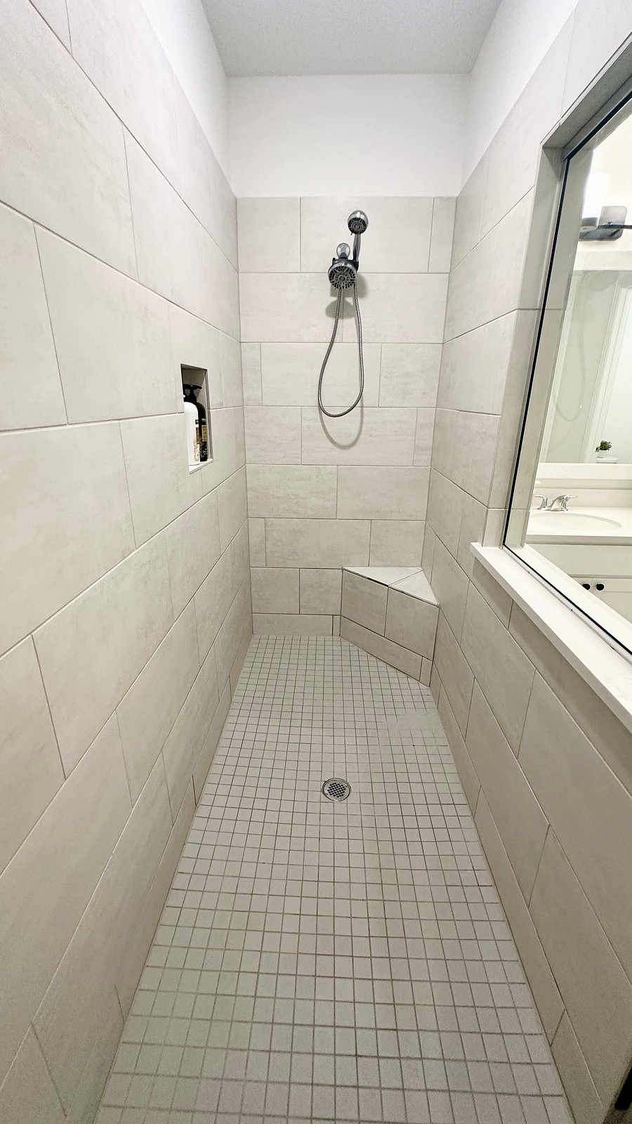 Furnished Finder property 1027107_1 photo 28