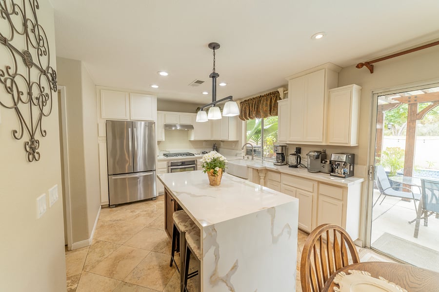 Furnished Finder property 1027119_1 photo 2