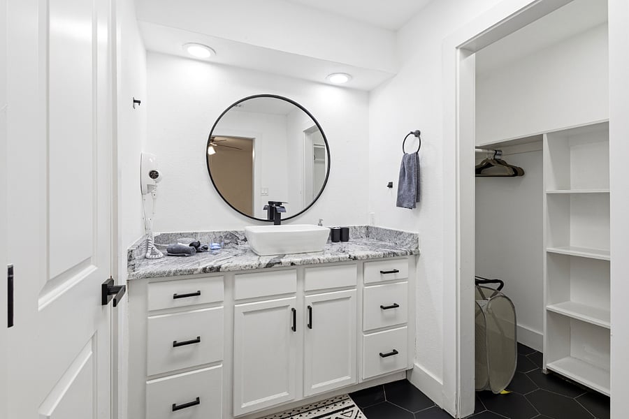 Furnished Finder property 1027123_1 photo 12