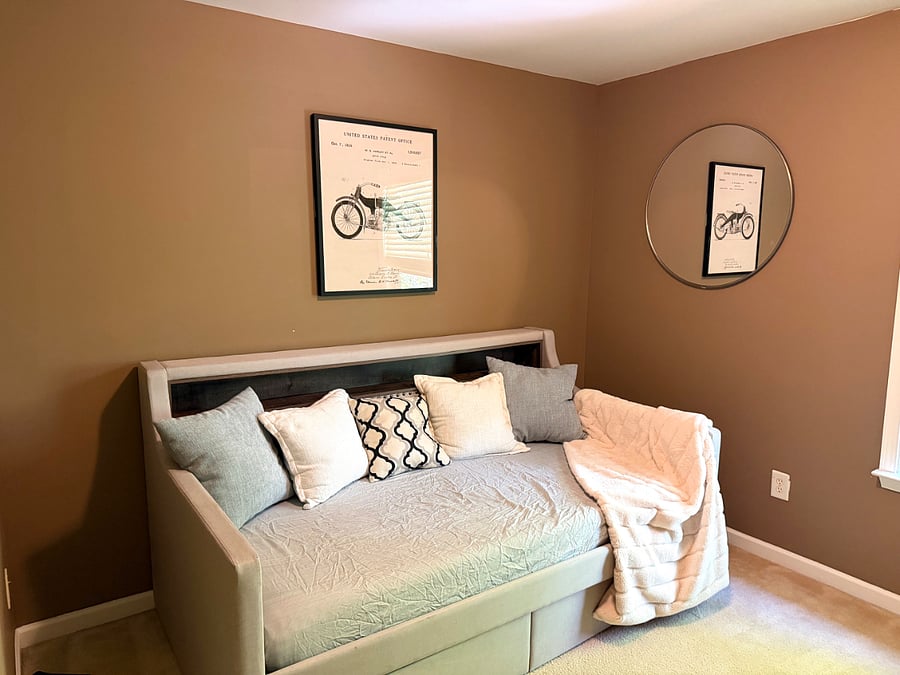Office/3rd Bedroom