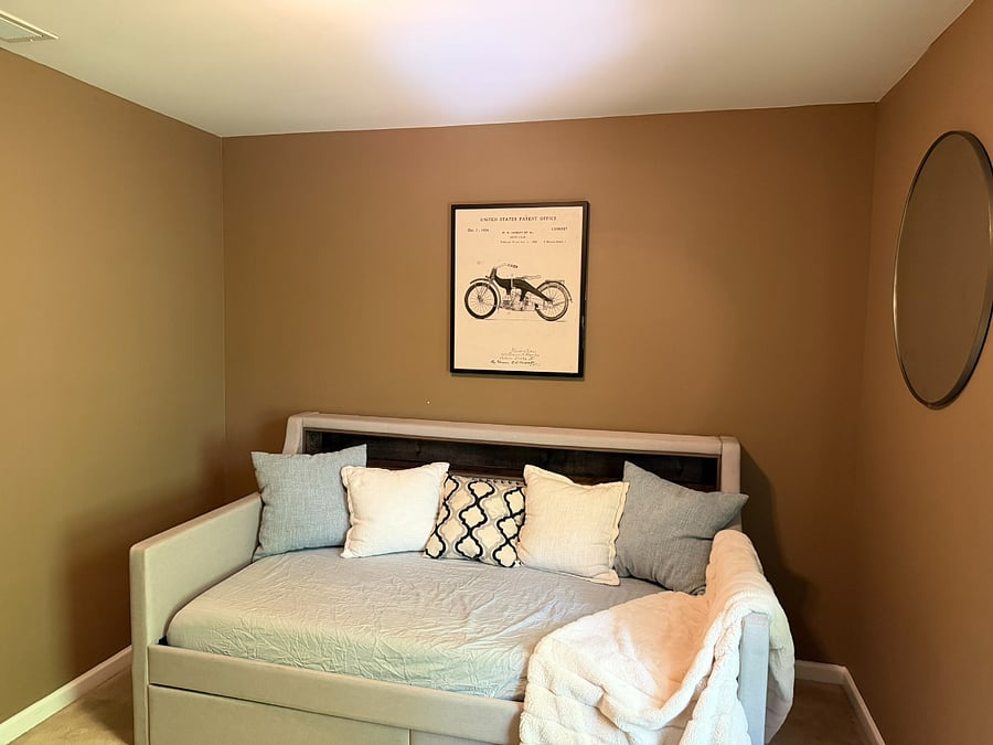Office/3rd Bedroom