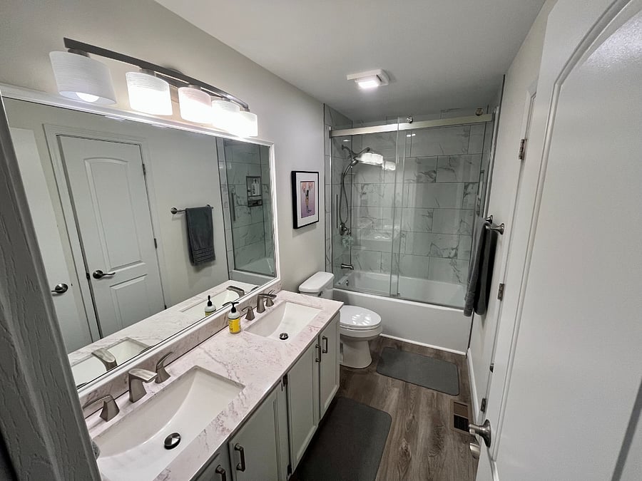 Upper Bath