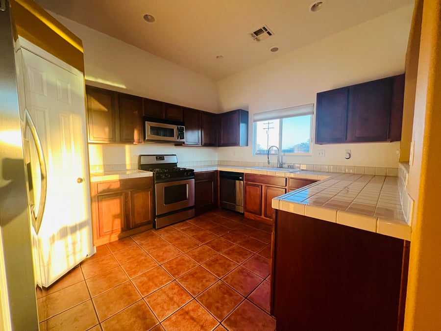 Furnished Finder property 1027160_1 photo 12