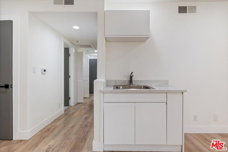 Furnished Finder property 1027184_1 photo 5