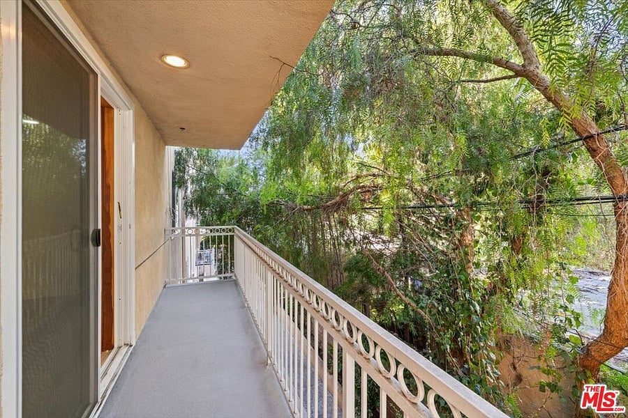 Furnished Finder property 1027184_1 photo 14