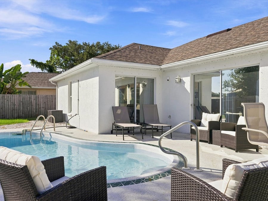 Furnished Finder property 1027186_1 photo 30