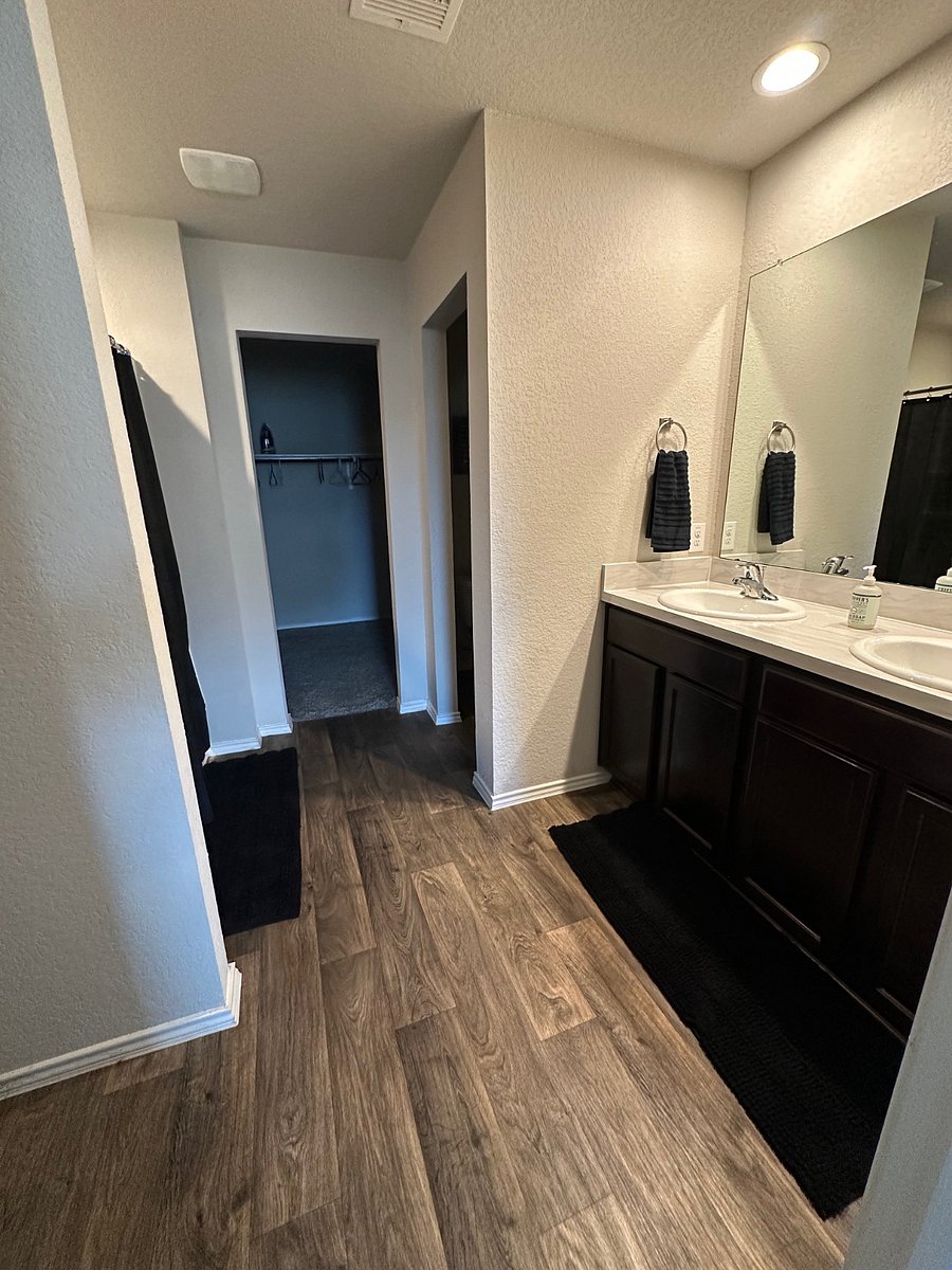 Furnished Finder property 1027188_1 photo 8