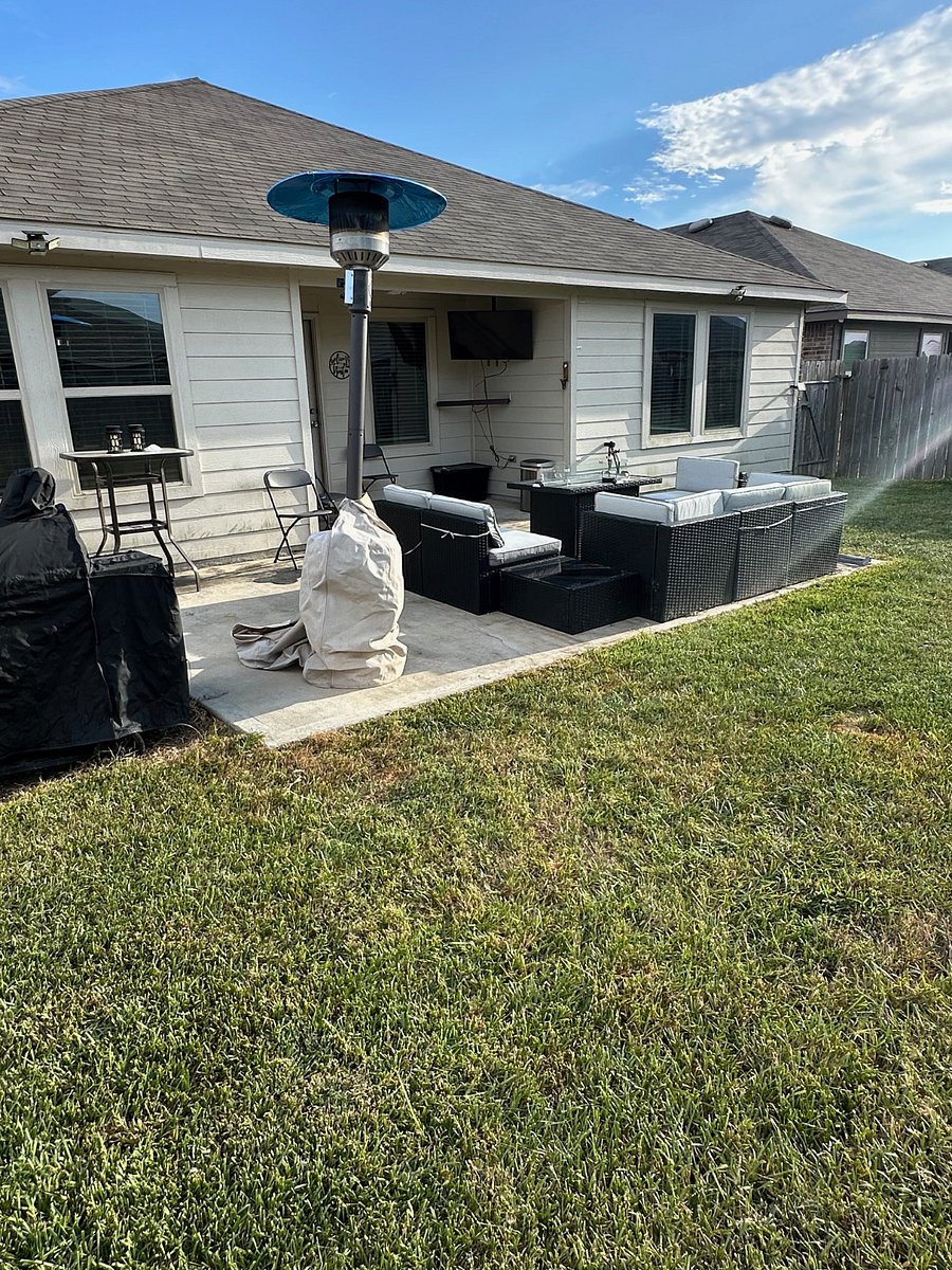Furnished Finder property 1027188_1 photo 2