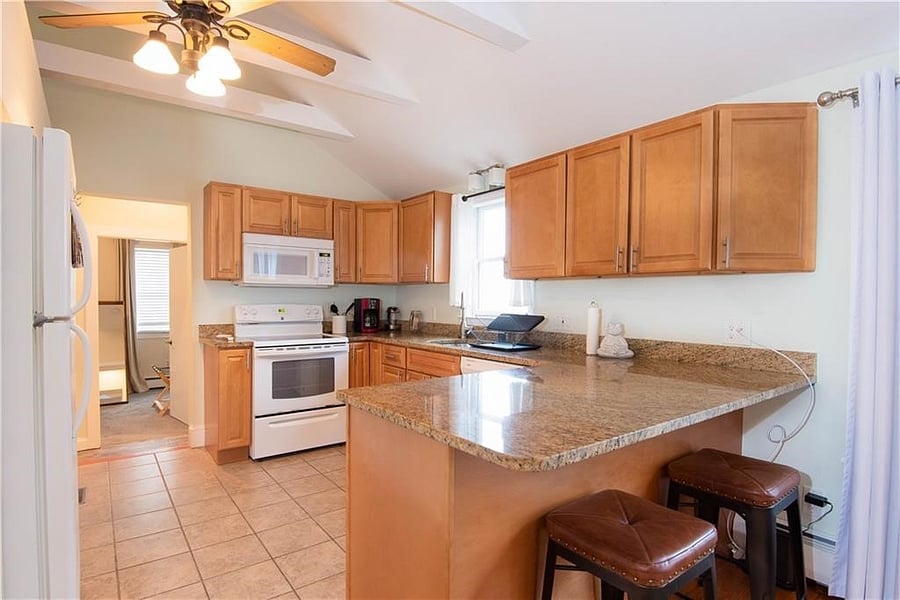 Furnished Finder property 1027209_1 photo 4