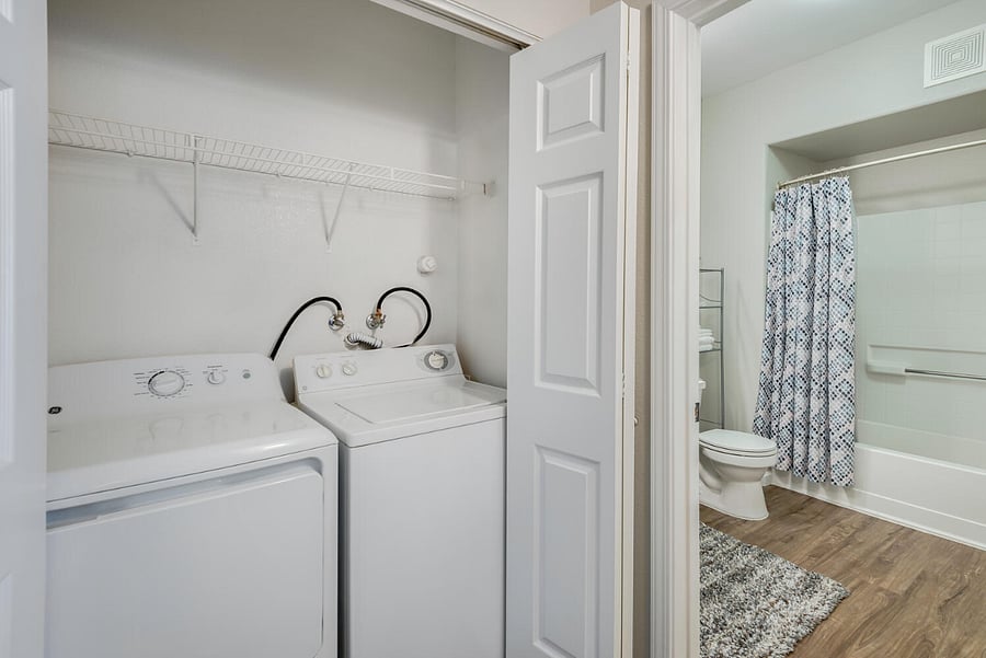Furnished Finder property 1027214_1 photo 12