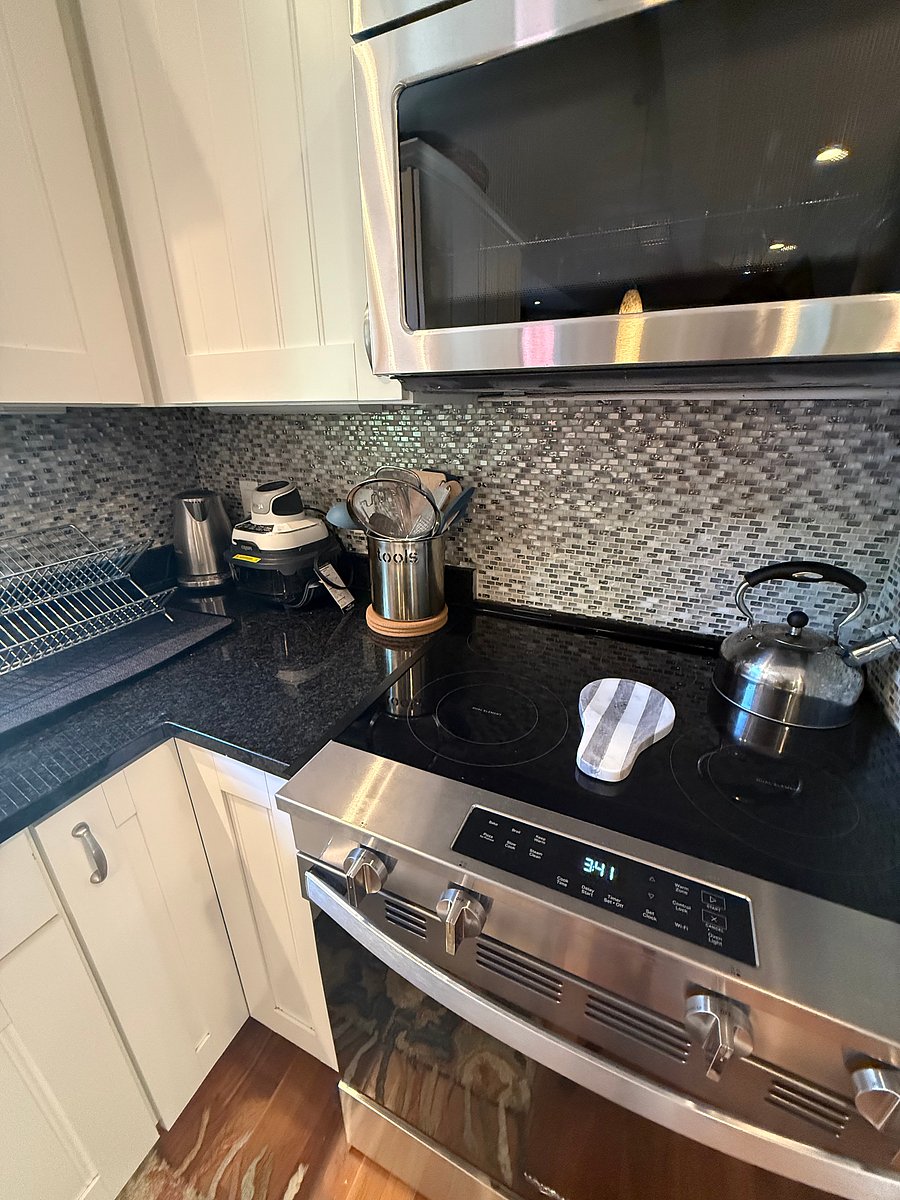 Furnished Finder property 1027229_1 photo 3