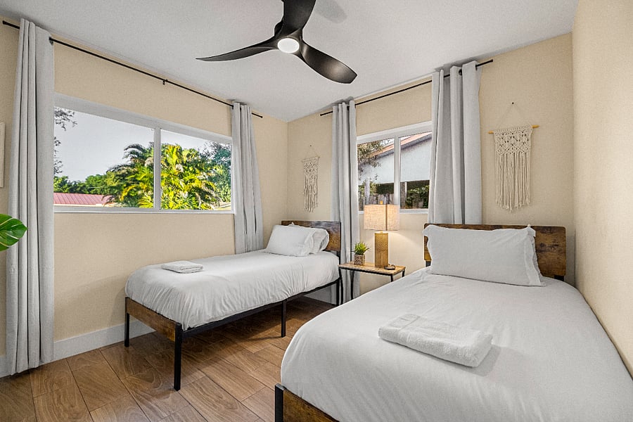 Furnished Finder property 1027237_1 photo 11