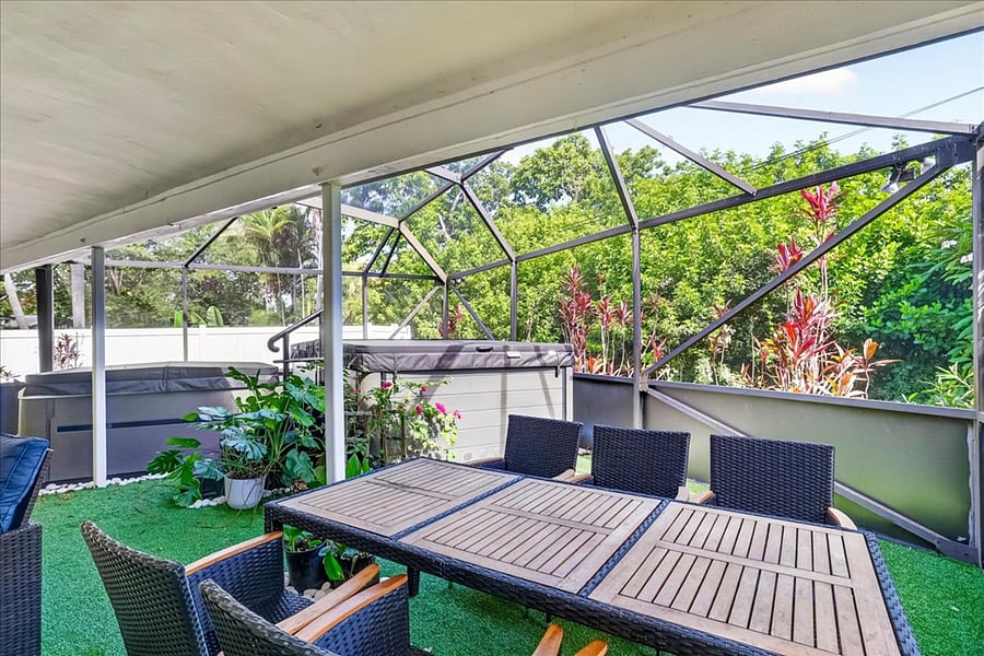 Plenty of space to entertain addn table chairs barbecue