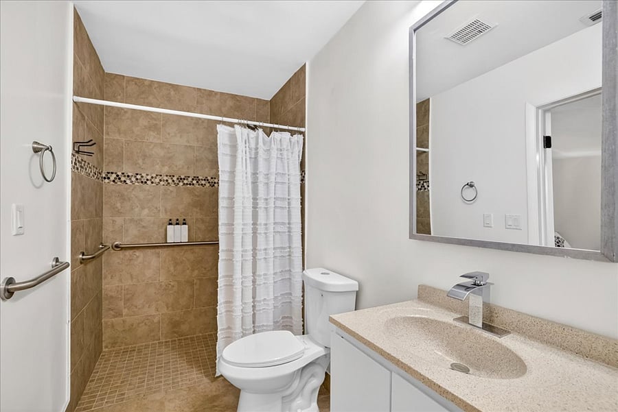Handicap accessible Bathroom 4