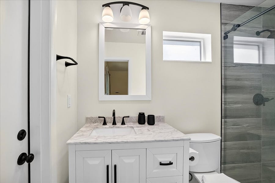 Bathroom 3 en-suite from Bedroom 3