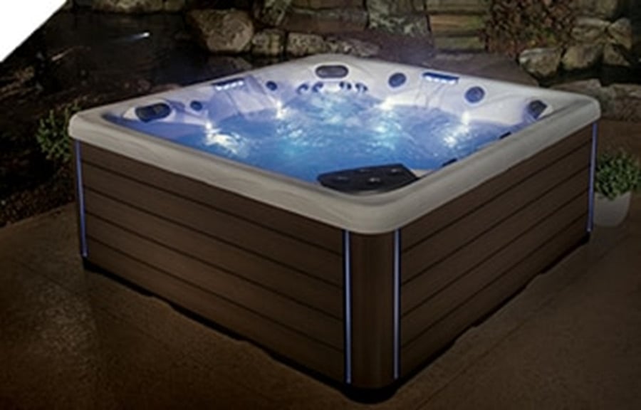 XLarge 8 person heated jacuzzi