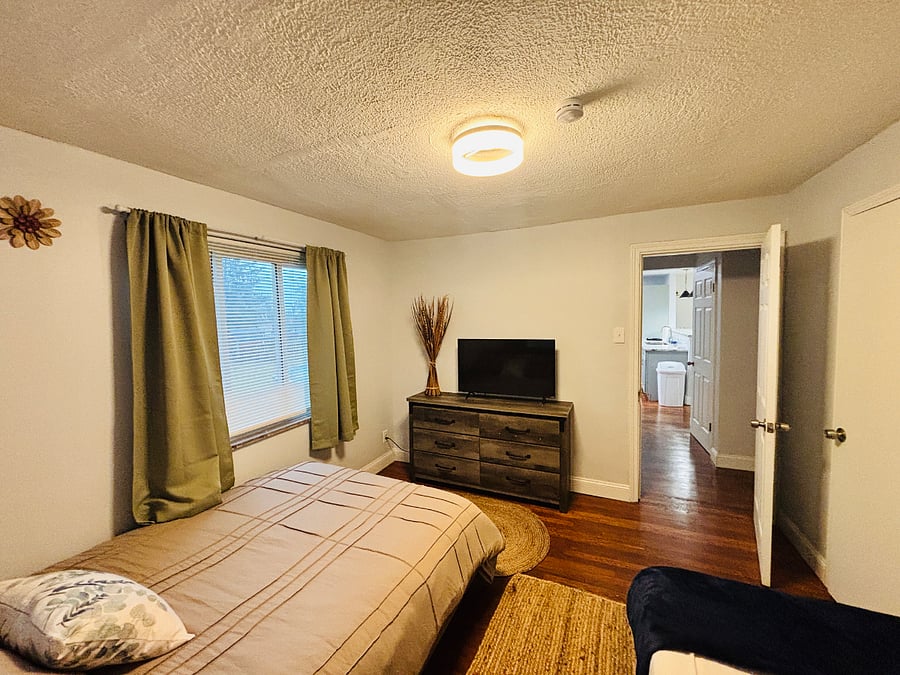 Furnished Finder property 1027245_1 photo 18