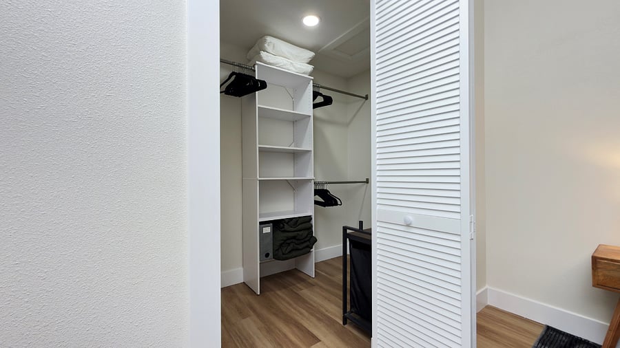 Furnished Finder property 1027253_1 photo 25