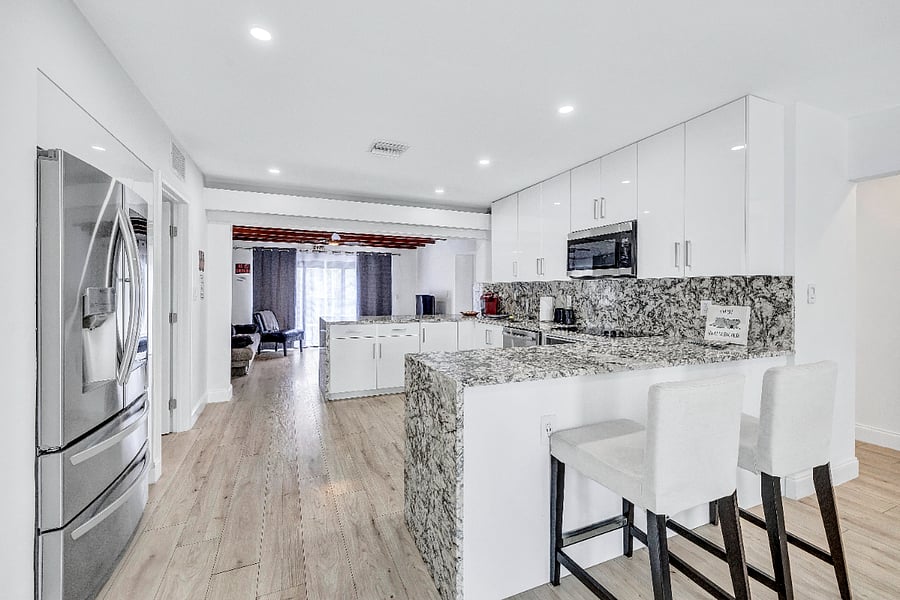 Designer kitchen with island