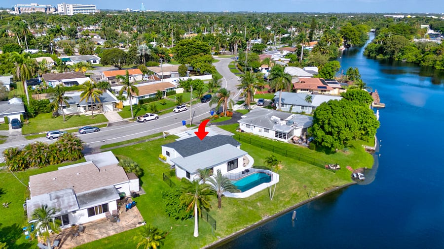 Lakefront Heated Pool Home