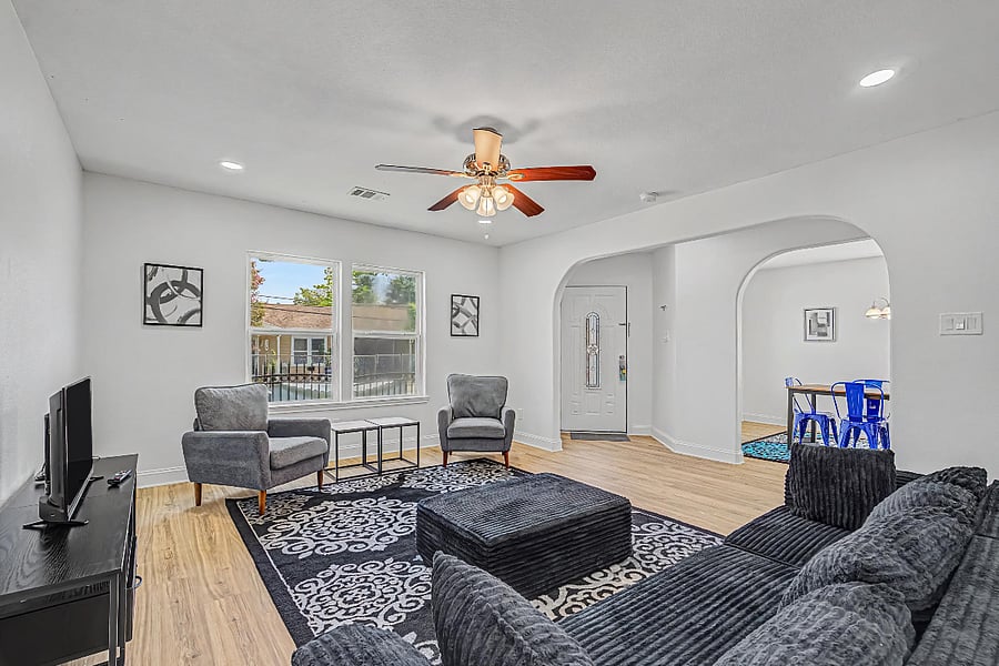 Furnished Finder property 1027274_1 photo 3