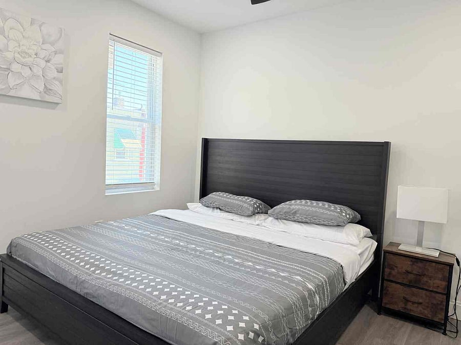 bedroom1